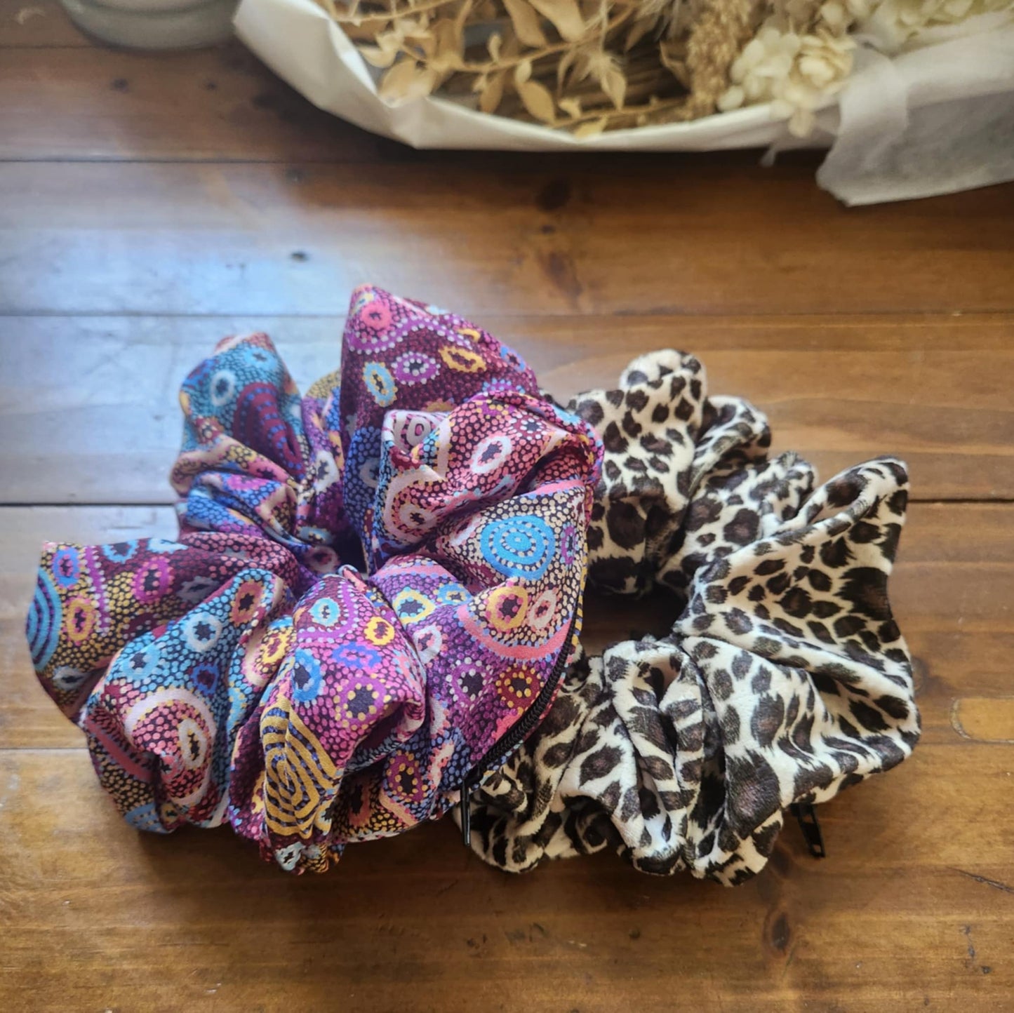 Zip & Stash Scrunchies