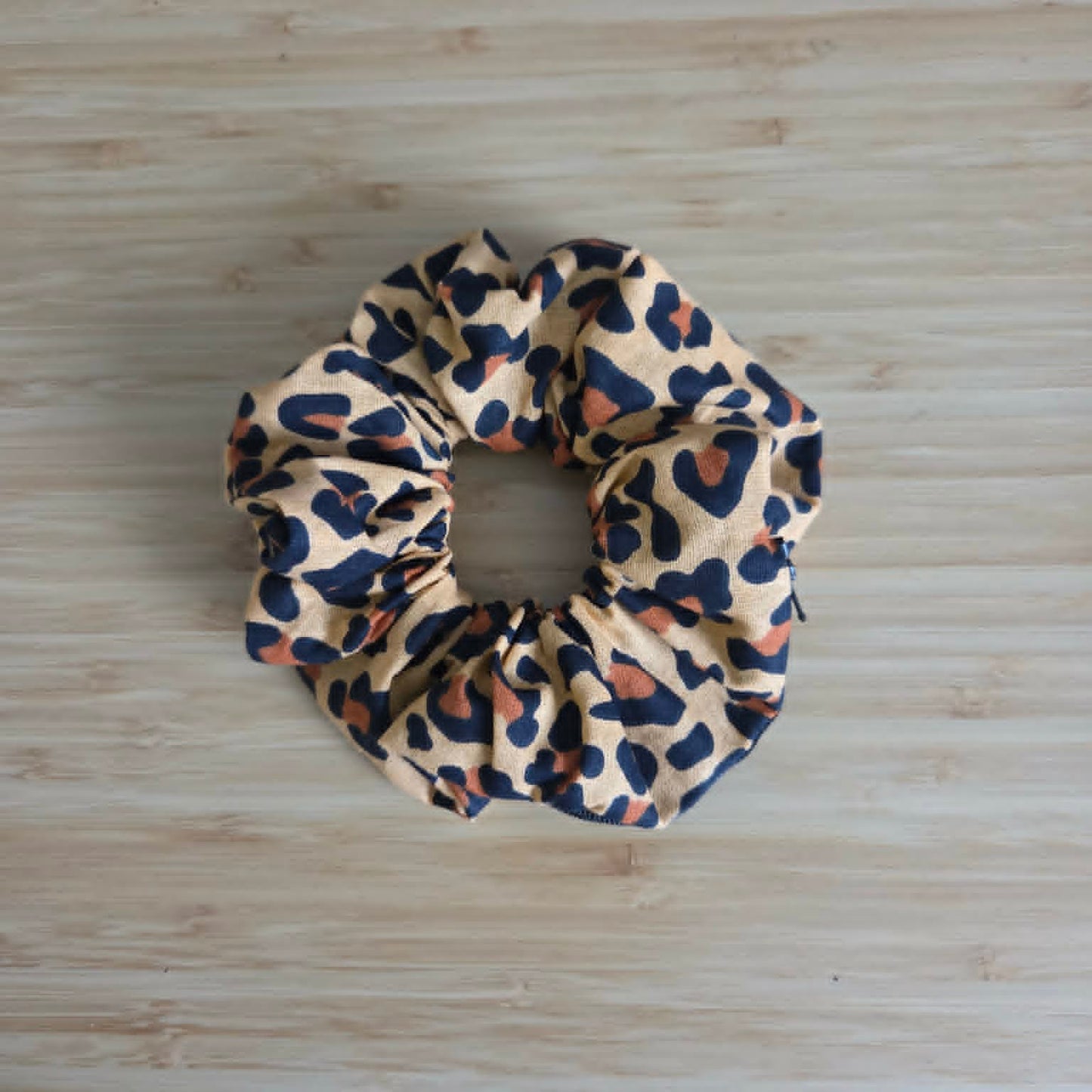 Leopard Print - Zip & Stash Scrunchie
