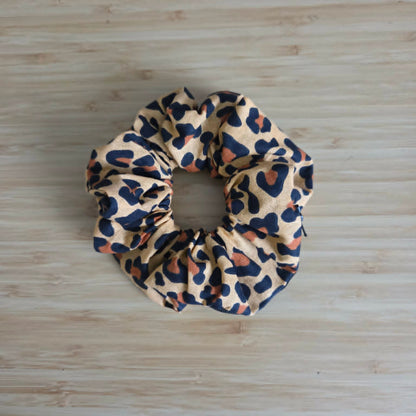 Leopard Print - Zip & Stash Scrunchie