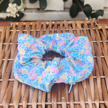 Floral Spring - Zip & Stash Scrunchie