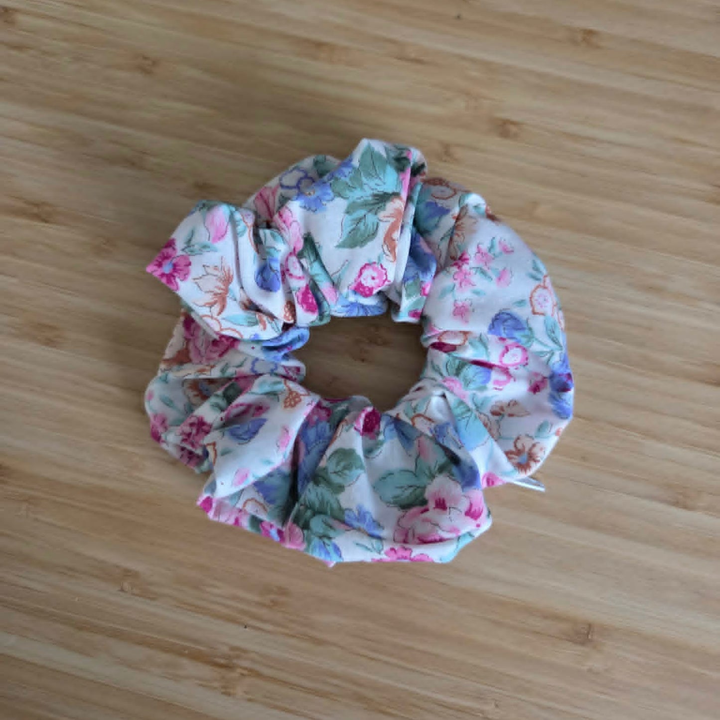 Summer Floral - Zip & Stash Scrunchie