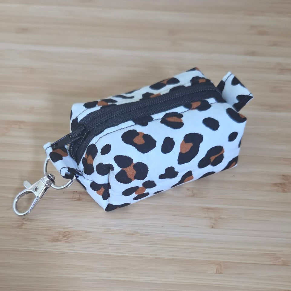 Miniature Boxy Bag Keychain - Orange Floral (Copy)