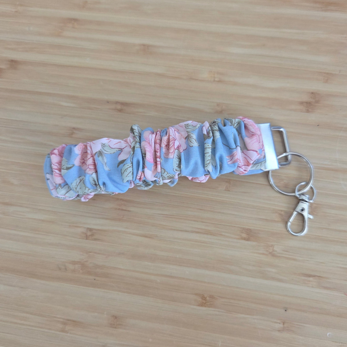 Floral Sky - Scrunchie Wristlet Keychain